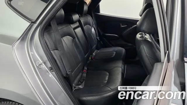 Hyundai Tucson 2009 thumb 12