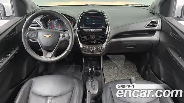 Chevrolet Spark 2022 thumb 2