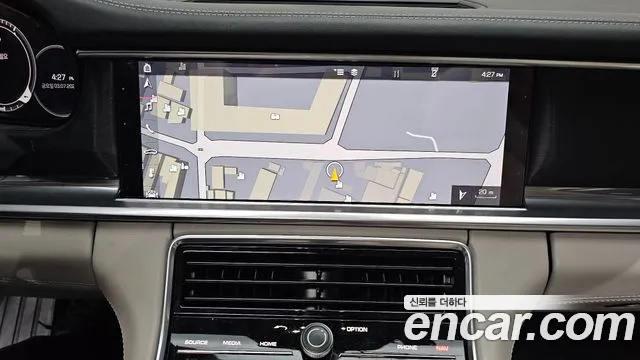Porsche Panamera 2020 thumb 8
