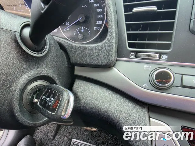 Hyundai Avante 2016 thumb 5