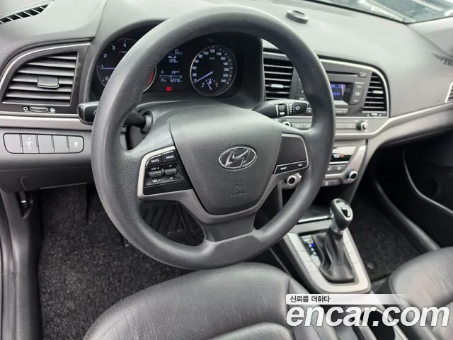 Hyundai Avante 2016 thumb 8