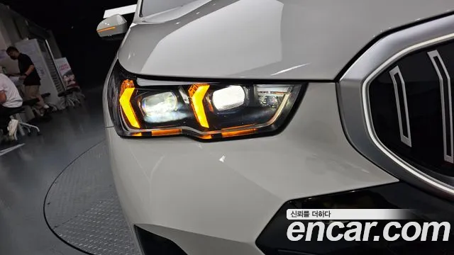 BMW 5 серии 2025 thumb 2