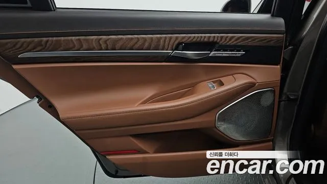 Genesis G90 2020 thumb 4