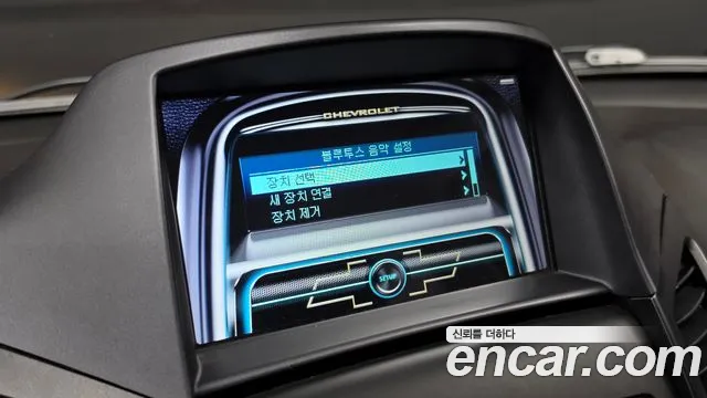 Chevrolet Orlando 2018 thumb 9