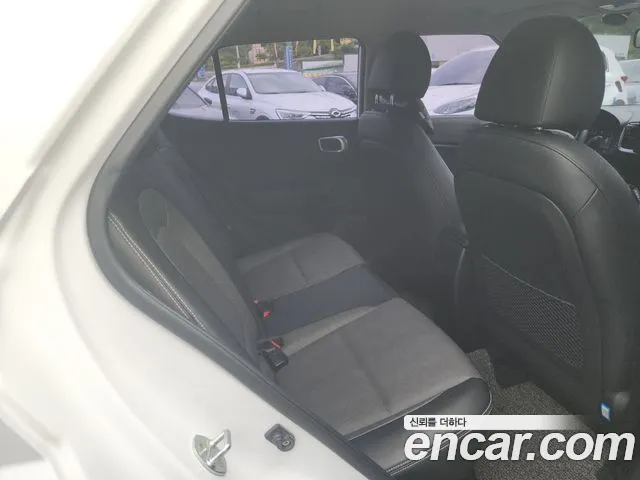Hyundai Venue 2019 thumb 2