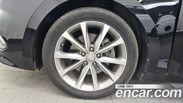 Hyundai Grandeur 2016 thumb 2