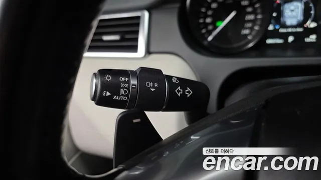 Land Rover Discovery Sport 2018 thumb 4