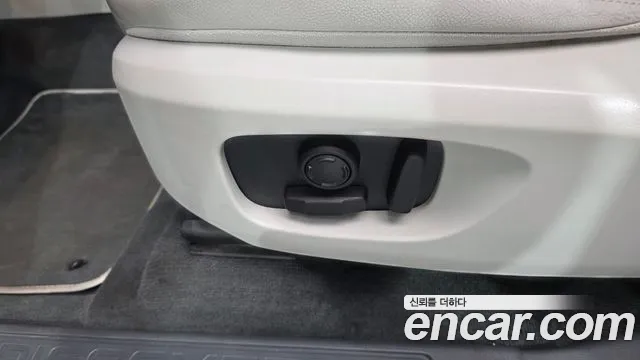 Land Rover Discovery Sport 2018 thumb 7