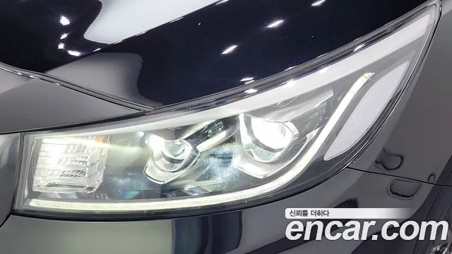 Kia Carnival 2020 thumb 9