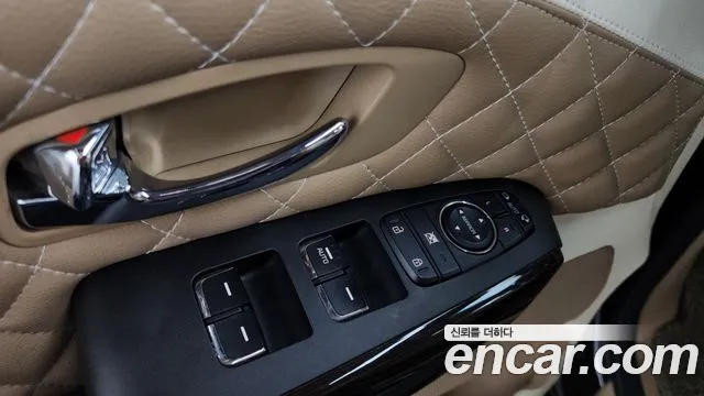 Kia Carnival 2020 thumb 8