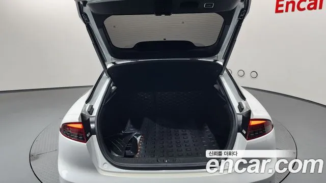 Kia Stinger 2020 thumb 3