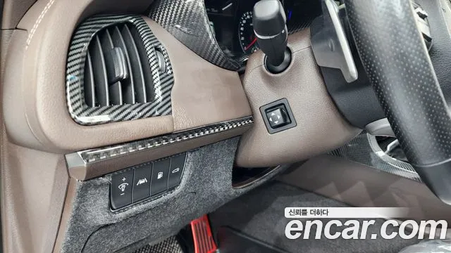 Kia Stinger 2020 thumb 2