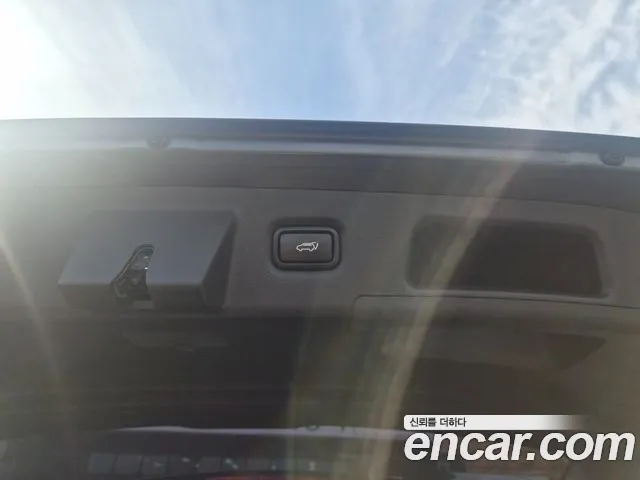 Hyundai Santa Fe 2019 thumb 7