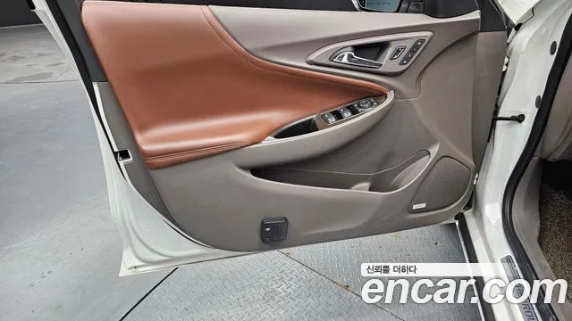 Chevrolet Malibu 2016 thumb 3