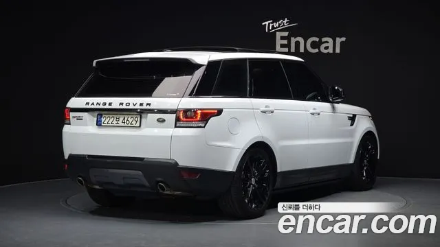 Land Rover Range Rover Sport 2016 thumb 9