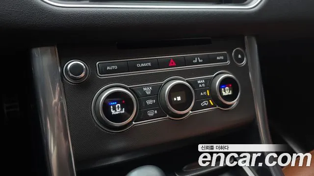 Land Rover Range Rover Sport 2016 thumb 3