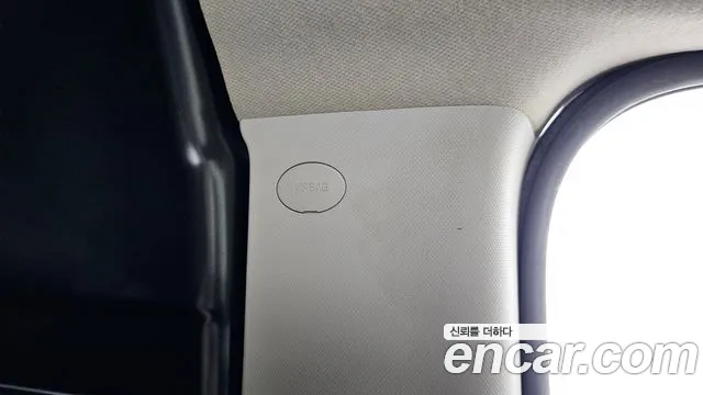 Hyundai Staria 2021 thumb 10