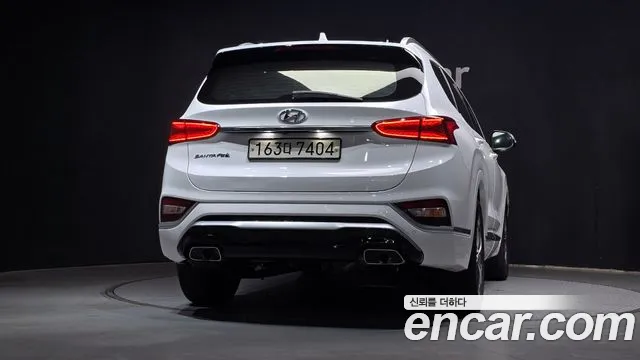 Hyundai Santa Fe 2019 thumb 4