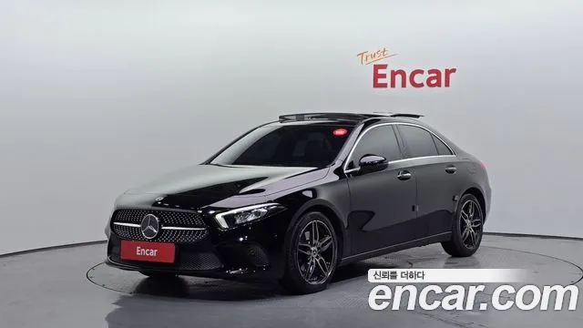 Mercedes-Benz A-Class 2020 thumb 9