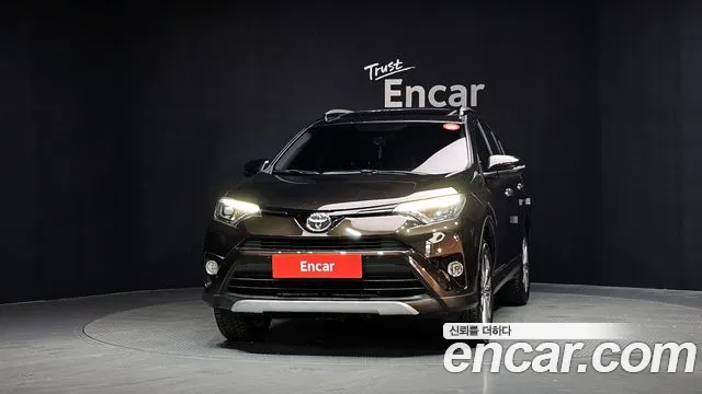 Toyota RAV4 2016 thumb 12