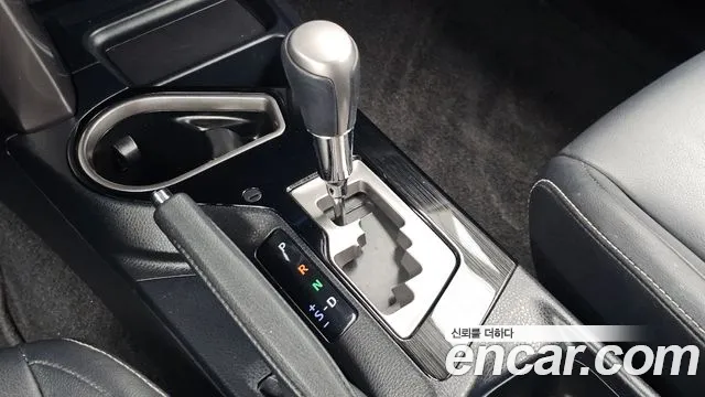 Toyota RAV4 2016 thumb 6
