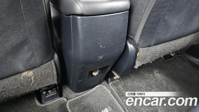 Toyota RAV4 2016 thumb 7