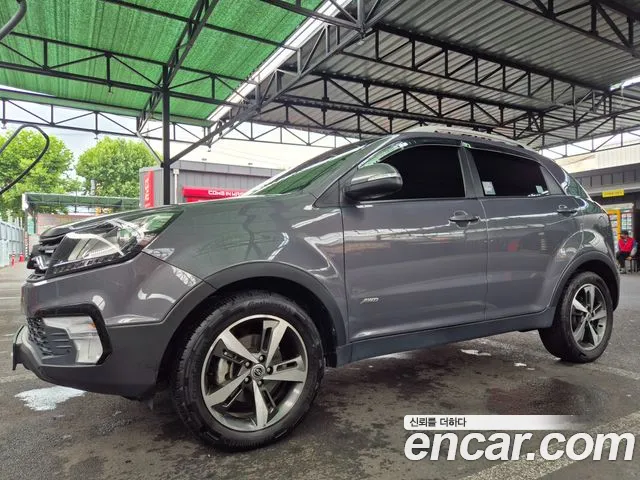 KGM Korando 2018 thumb 5