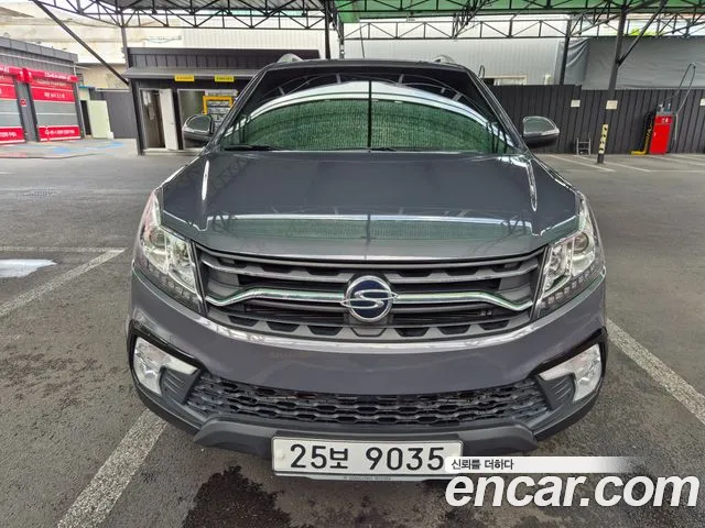 KGM Korando 2018 thumb 12