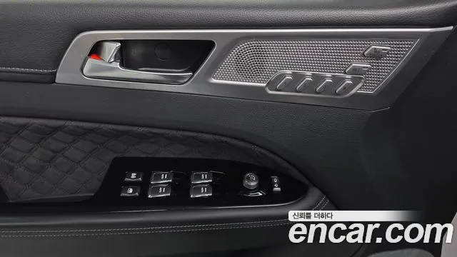 KGM Rexton 2021 thumb 5