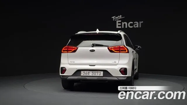 Kia Niro 2019 thumb 12