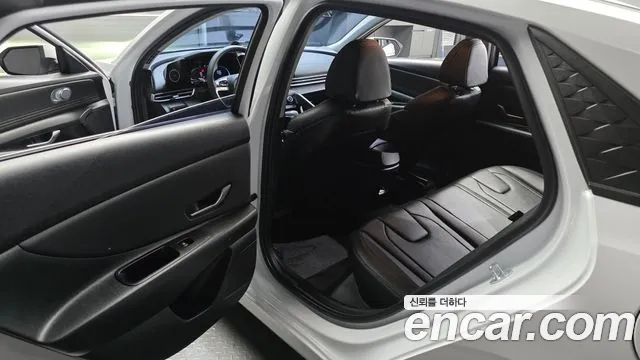 Hyundai Avante 2023 thumb 10