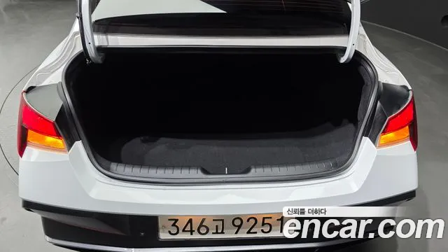 Hyundai Avante 2023 thumb 3