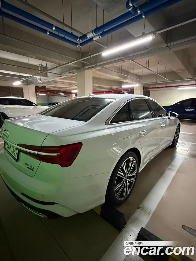 Audi A6 2022 thumb 11