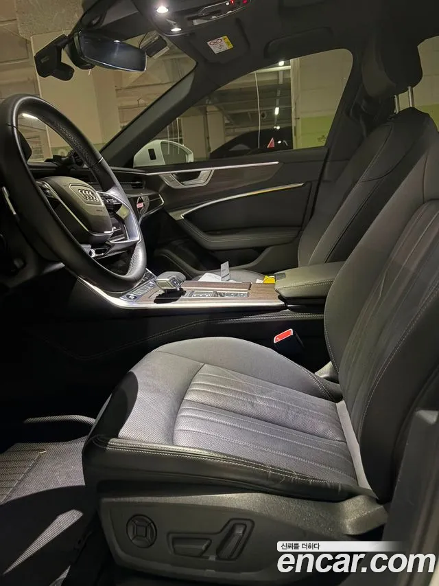 Audi A6 2022 thumb 2