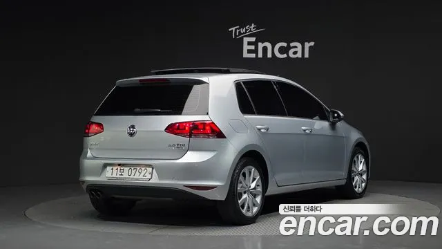 Volkswagen Golf 2015 thumb 9