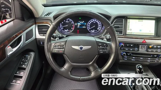 Hyundai Genesis 2015 thumb 3