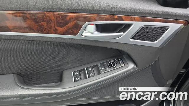 Hyundai Genesis 2015 thumb 8