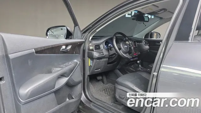 Kia Sorento 2015 thumb 4