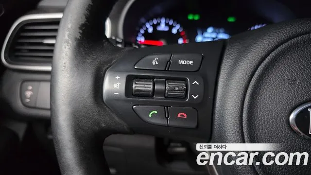 Kia Sorento 2015 thumb 10