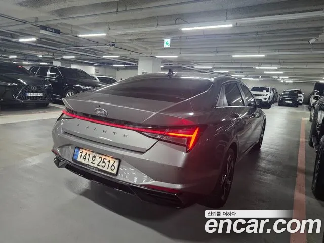 Hyundai Elantra 2021 thumb 2