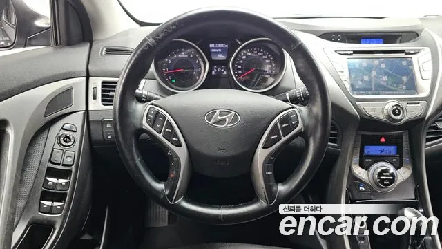 Hyundai Avante 2013 thumb 4