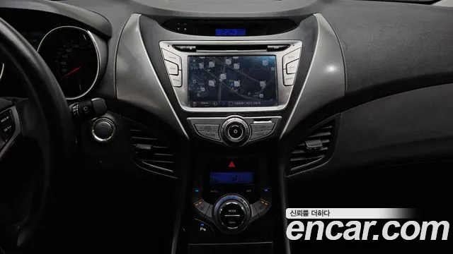 Hyundai Avante 2013 thumb 2