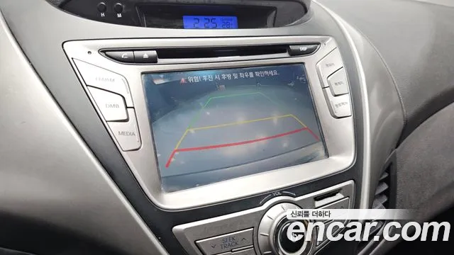 Hyundai Avante 2013 thumb 9