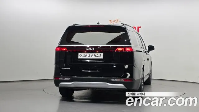 Kia Carnival 2023 thumb 11