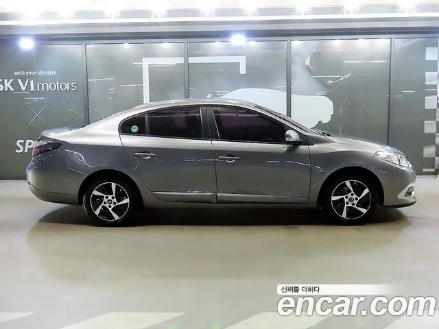 Renault SM3 2018 thumb 12