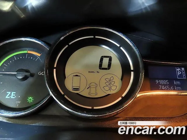 Renault SM3 2018 thumb 4