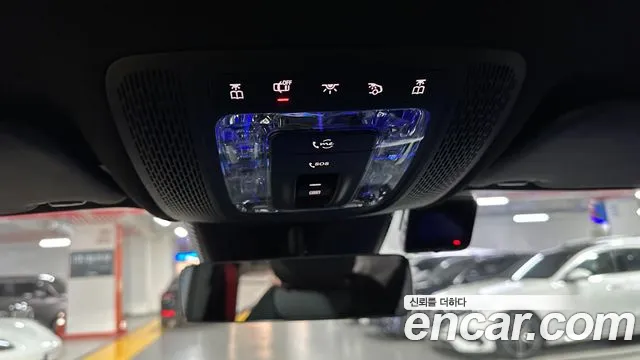 Mercedes-Benz GLB 2025 thumb 6