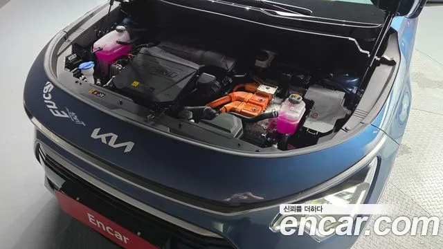 Kia Niro 2025 thumb 9