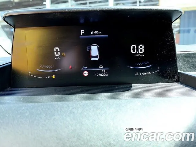 Hyundai Staria 2023 thumb 8
