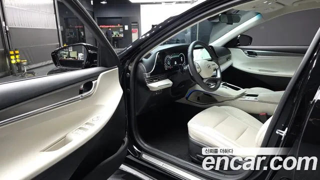 Hyundai Grandeur 2021 thumb 2